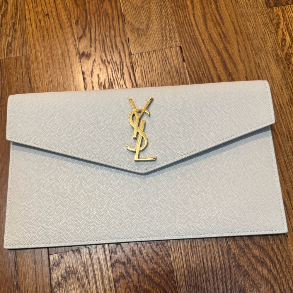 YSL Clutch! UPTOWN POUCH IN GRAIN DE POUDRE LEATHER!